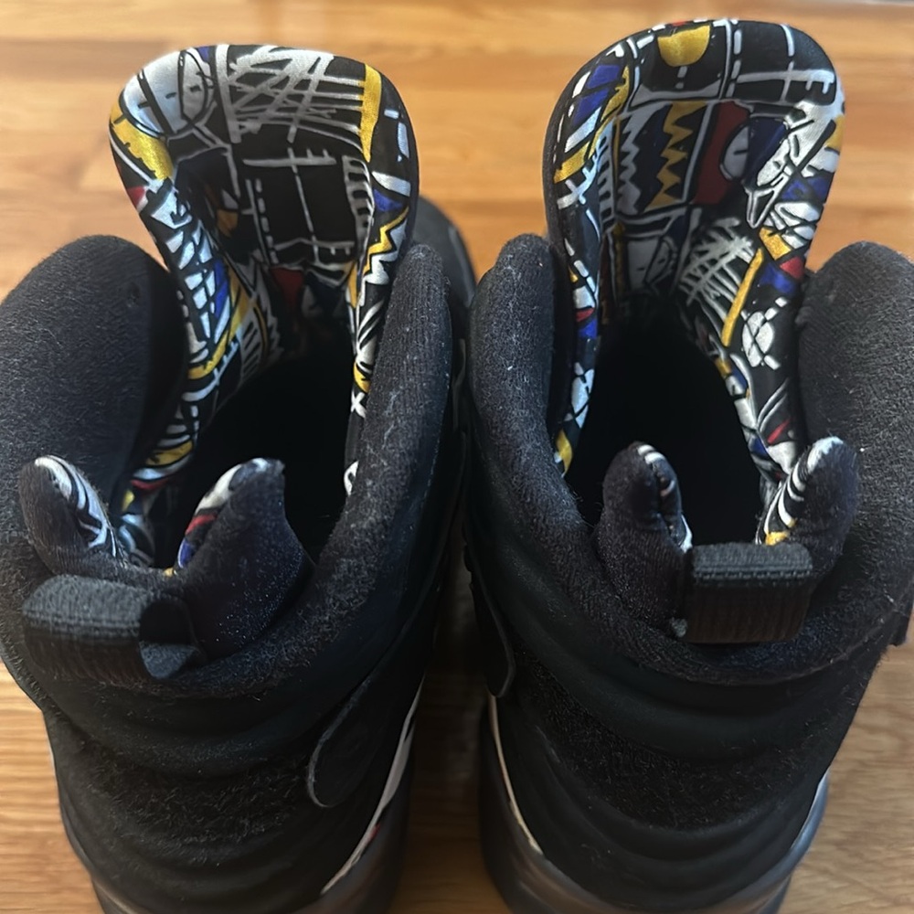 Jordan Black and Red Athletic Shoes - Picture 4 of 4